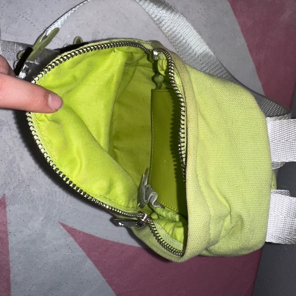 Green bag - Picture 2 of 4